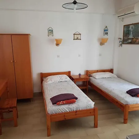 Family Run 2 Bed Studio Apartment 3 Apartmán