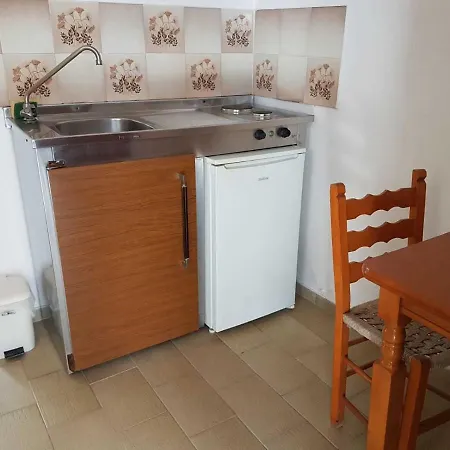 Family Run 2 Bed Studio Apartment 3 Apartmán Kardamena (Kos)